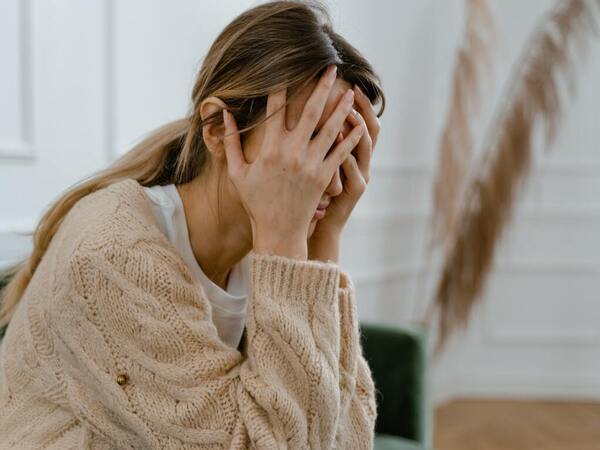 इमोशनल अब्यूज क्या है? इमोशनल अब्यूज क्या है?
