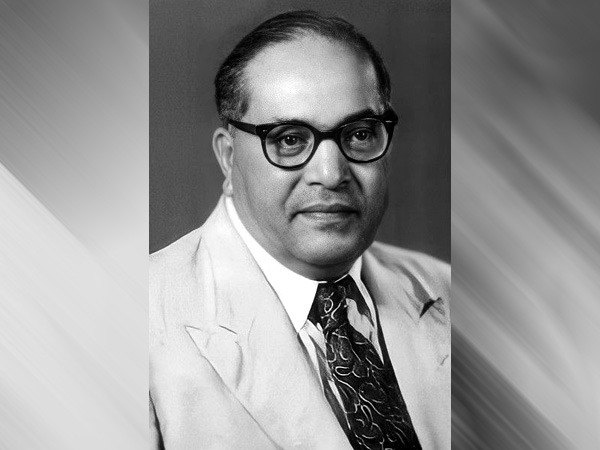 संविधान दिवस 2022: रोचक तथ्य संविधान दिवस 2022: रोचक तथ्य