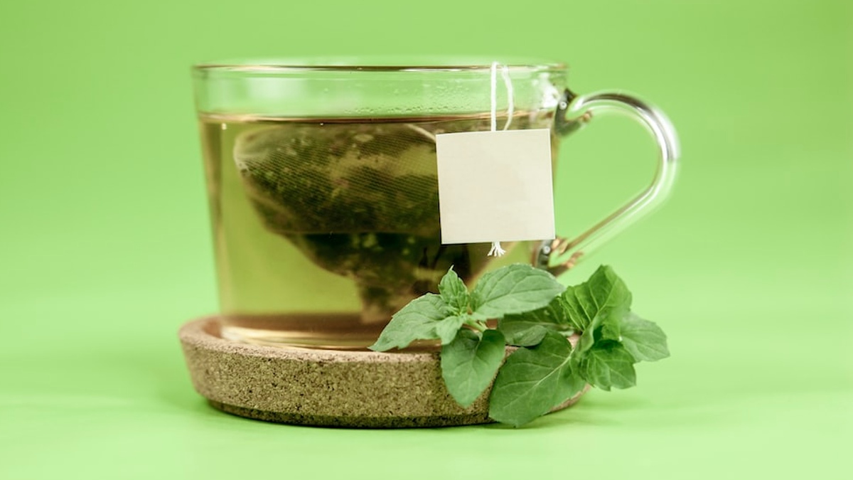 Myths vs Facts ग्रीन टी पीने से वेटलॉस होता है? जानें इससे जुड़े 6