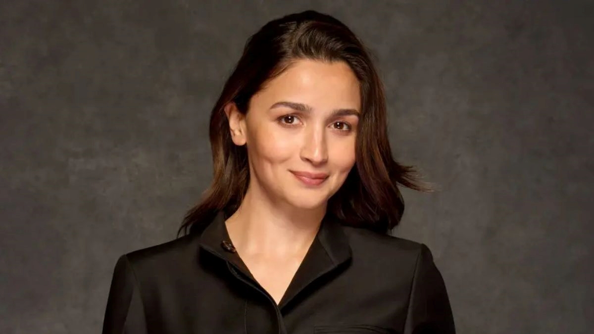 Skin Care आलिया भट्ट जैसी चाह‍िए फ्लोलैस स्किन, तो फॉलो करें एक्‍ट्रेस