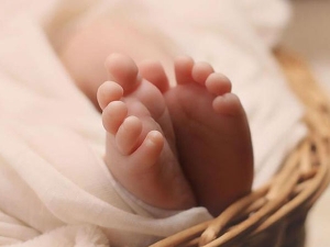 जानिए आईवीएफ से जन्मे बच्चे कितने होते हैं हेल्दी?